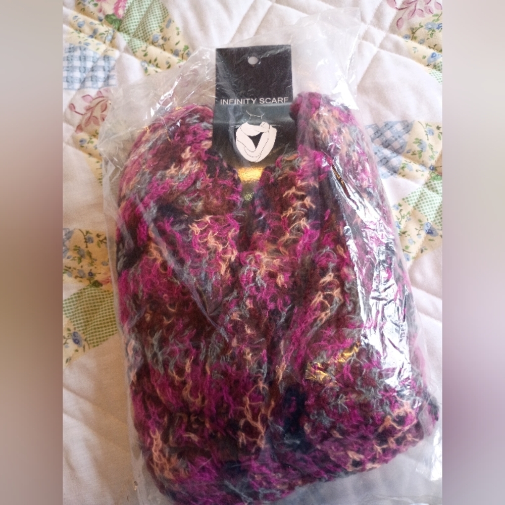 Infinity Raine Multicolor Scarf - Picture 1 of 3